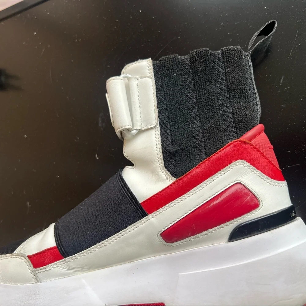 Michael Kors Black and White High-Top Sneakers with Red Accents - Picture 9 of 16